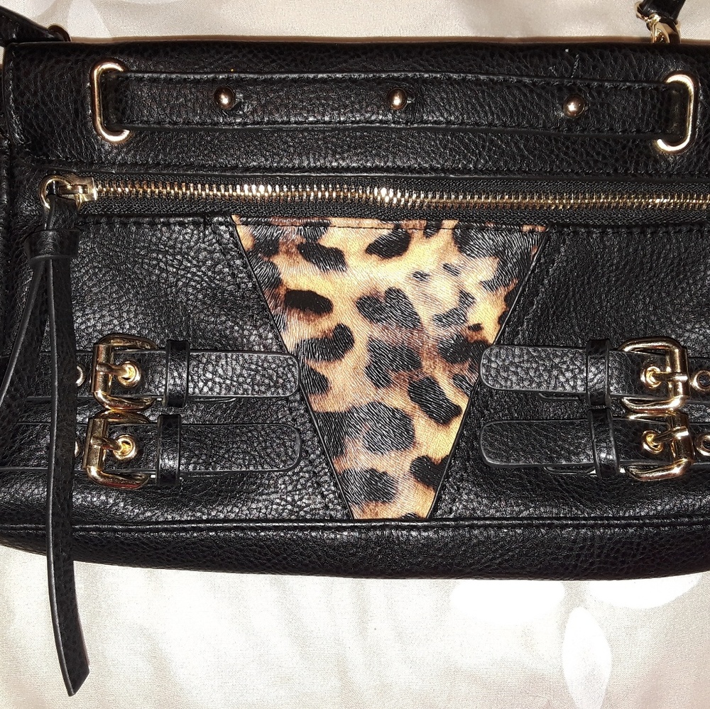 Cross body purse new no tag